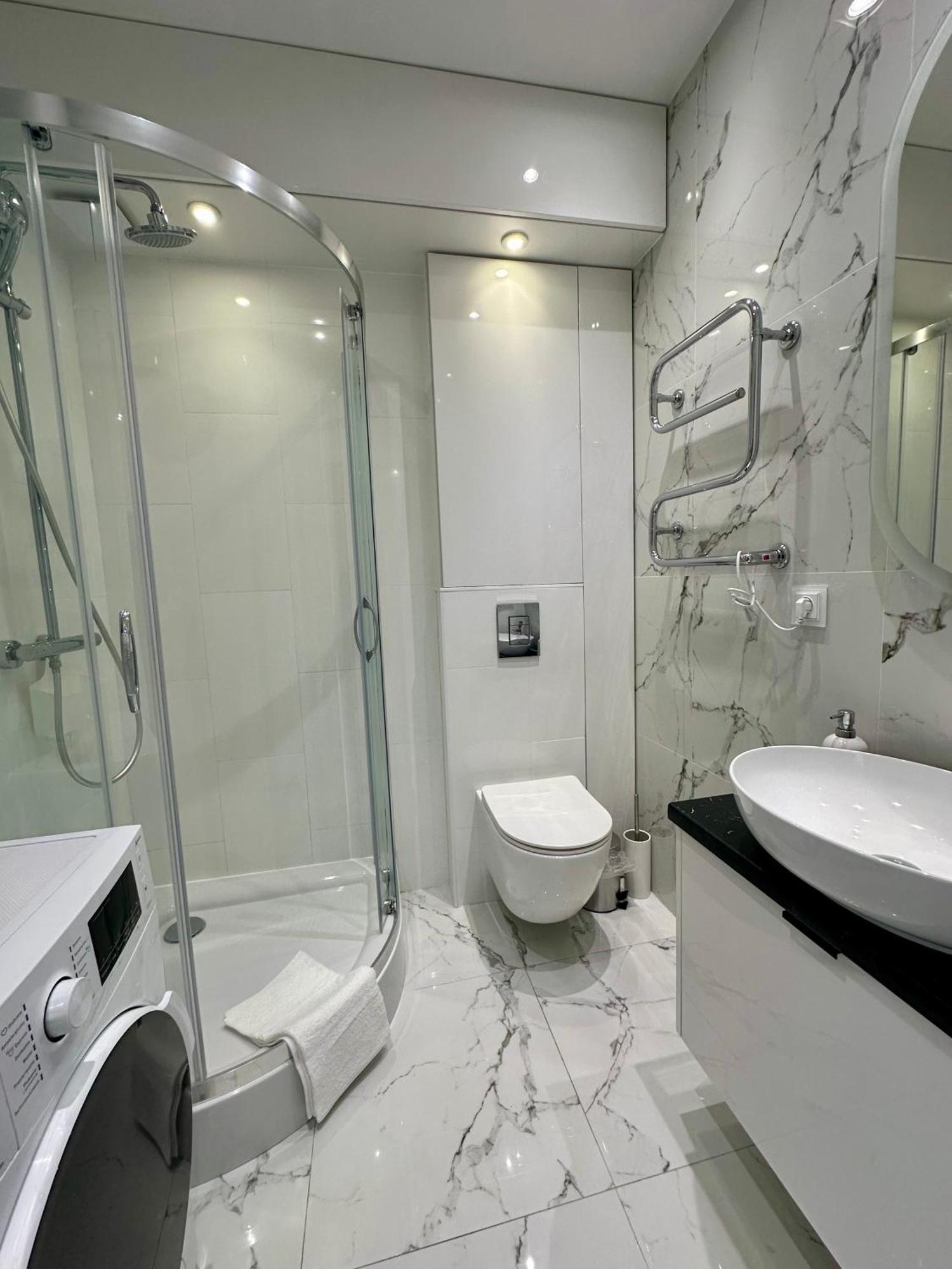 White Centrum 2-bedroom * Czestochowa